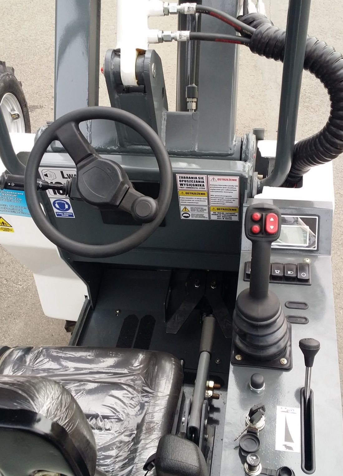 Chargeuse articulée avec refroidisseur d’huile hydraulique