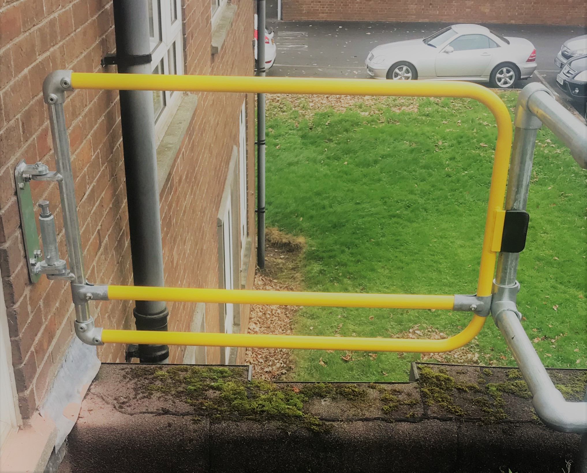 Portillon de sécurité autofermant_7