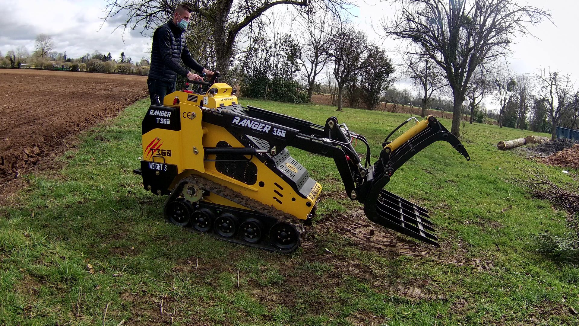 Ranger t300 elagage grappin a grumes_7