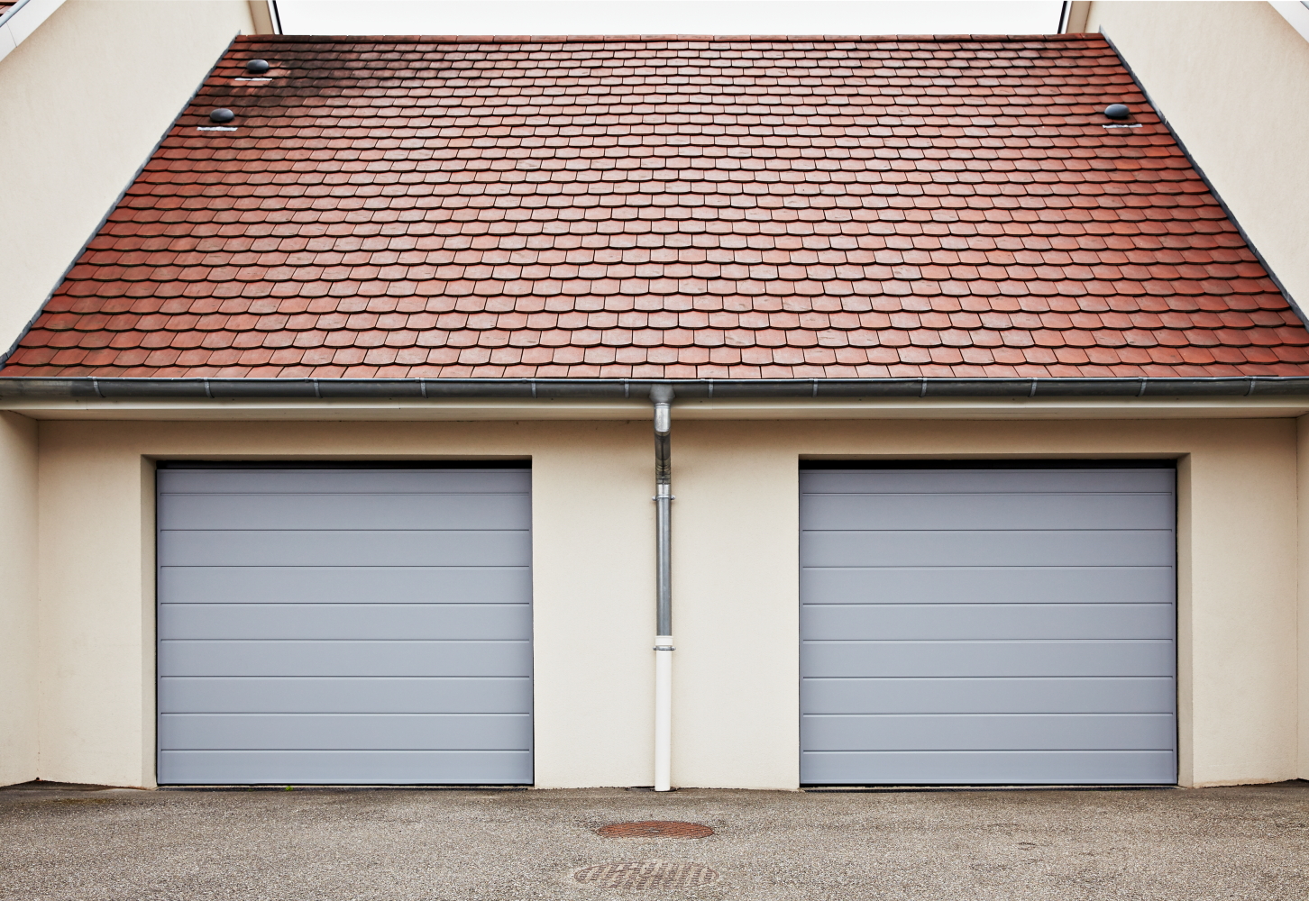 Porte de garage basculante personnalisable - pour maisons individuelles et immeubles collectifs - isolation thermique et acoustique_7