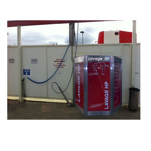 Équipement de lavage avec chauffage antigel intégré