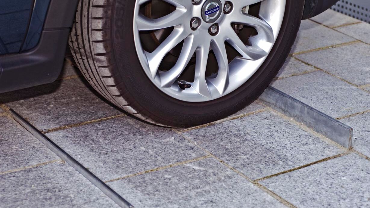 Parking mécanique souterrain escamotable à plateforme invisible pour 1 ou 2 places - Parklift 461_7