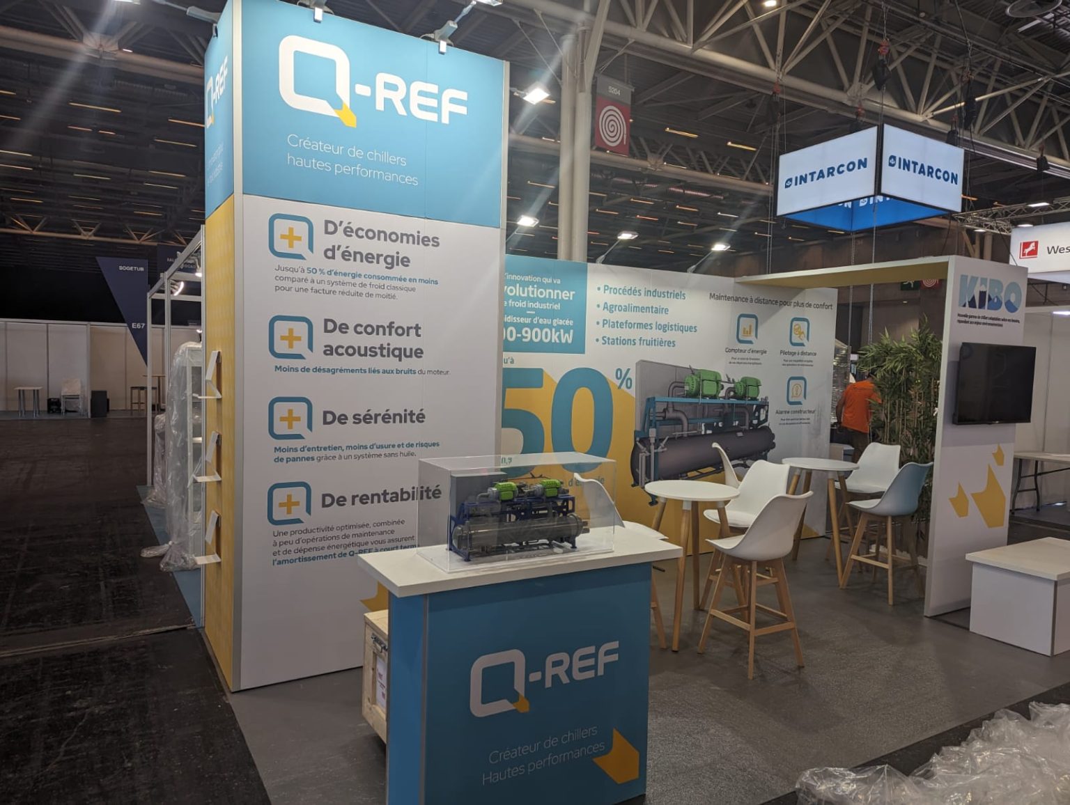 Stand modulaire et personnalisable en profilé aluminium - flexible et économique_7