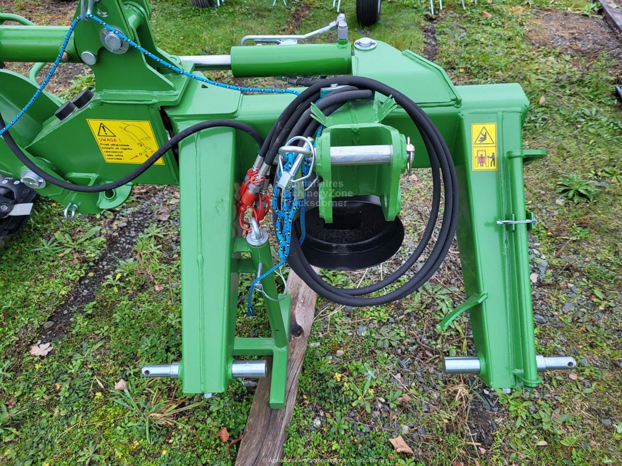 Faucheuse andaineuse - Largeur de coupe 3,40 m - PRONAR PDT 340 - Neuf - Garantie 3 ans_7