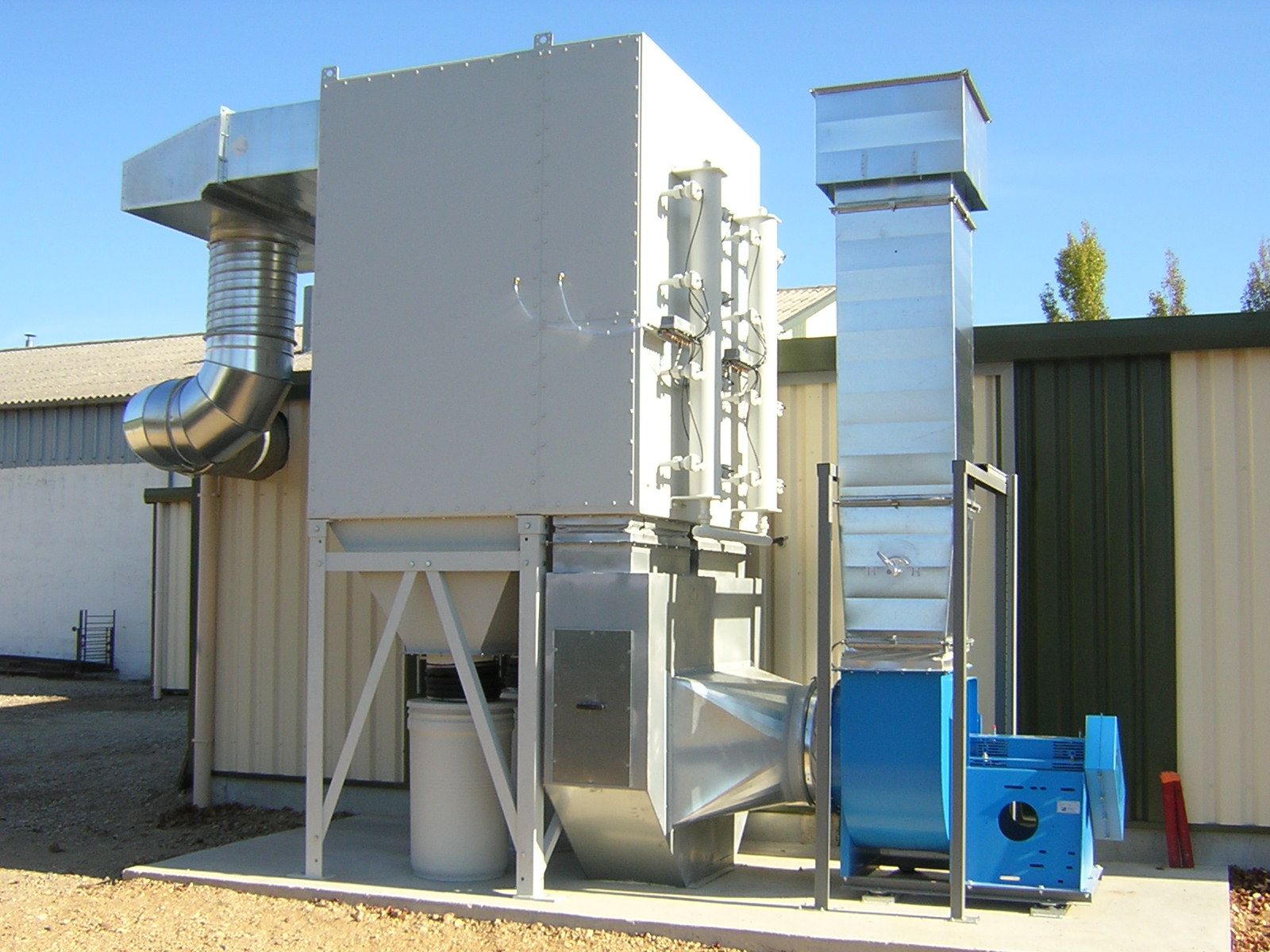 Cabine de métallisation - Protection anti-corrosion des métaux - Modulable et personnalisable_7