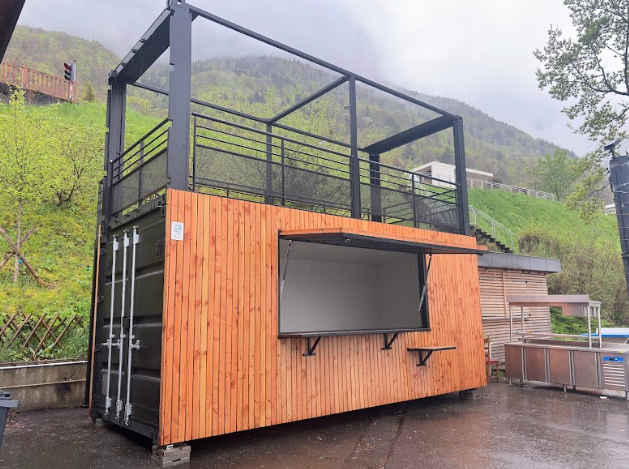Container bar / snack modulable et robuste, idéale pour créer un espace de restauration convivial et professionnel - Eurobox_7