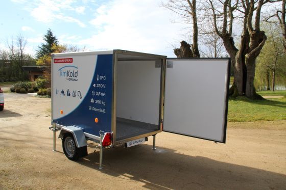 Solution de réfrigération mobile avec timon droit et frein de parking