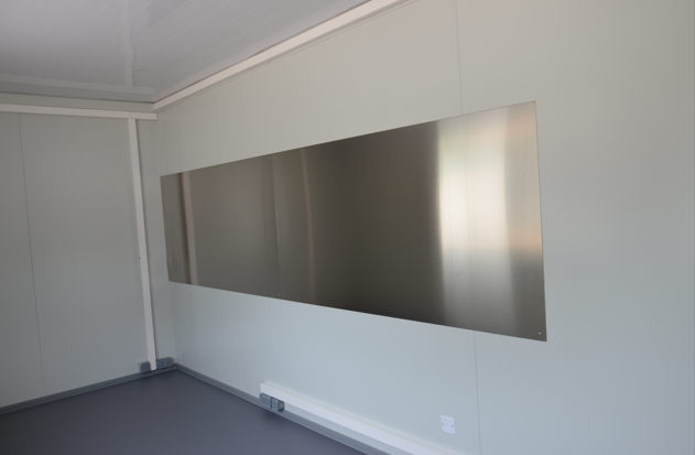 Bungalow Snack en container 20 pieds - Blanc et Noir - 6m x 2,5m - Eurobox_7