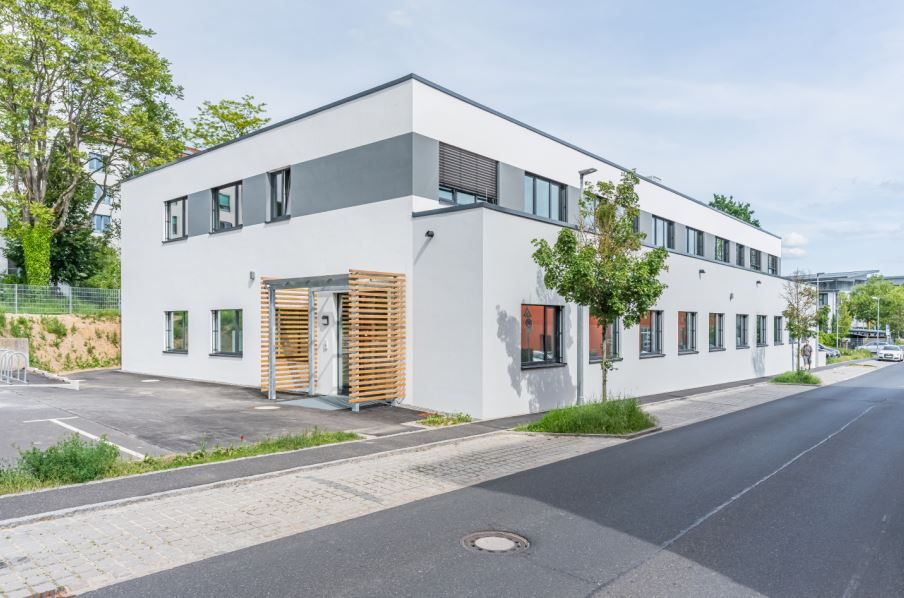 Maison de santé, centre médical et réadaptation - Bâtiments modulaires PROCONTAIN conformes RE2020_7