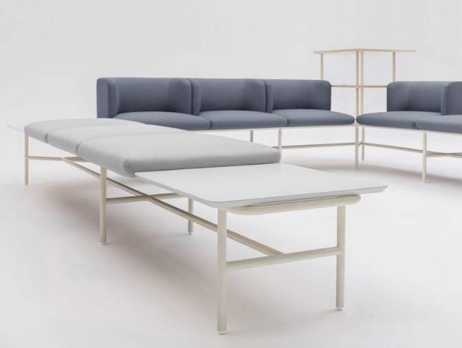 Ahora - Système flexible pour accueil et espaces d'attente avec coussins, tablettes et étagères_7