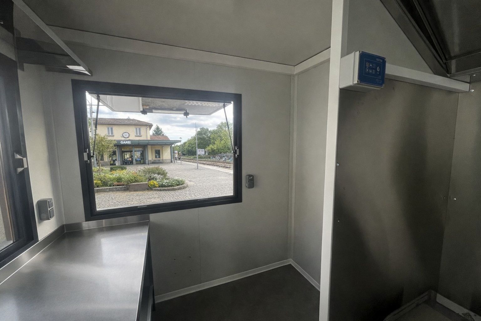 Container Wooki Kiosk 6000 snack Bar_7