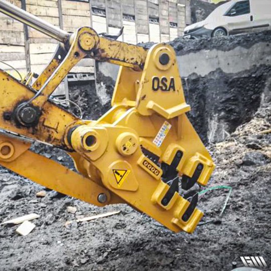 Broyeur mécanique Série FM - OSA - Pour pelles de 18 à 100 tonnes - Haute performance et robustesse en acier HARDOX_7