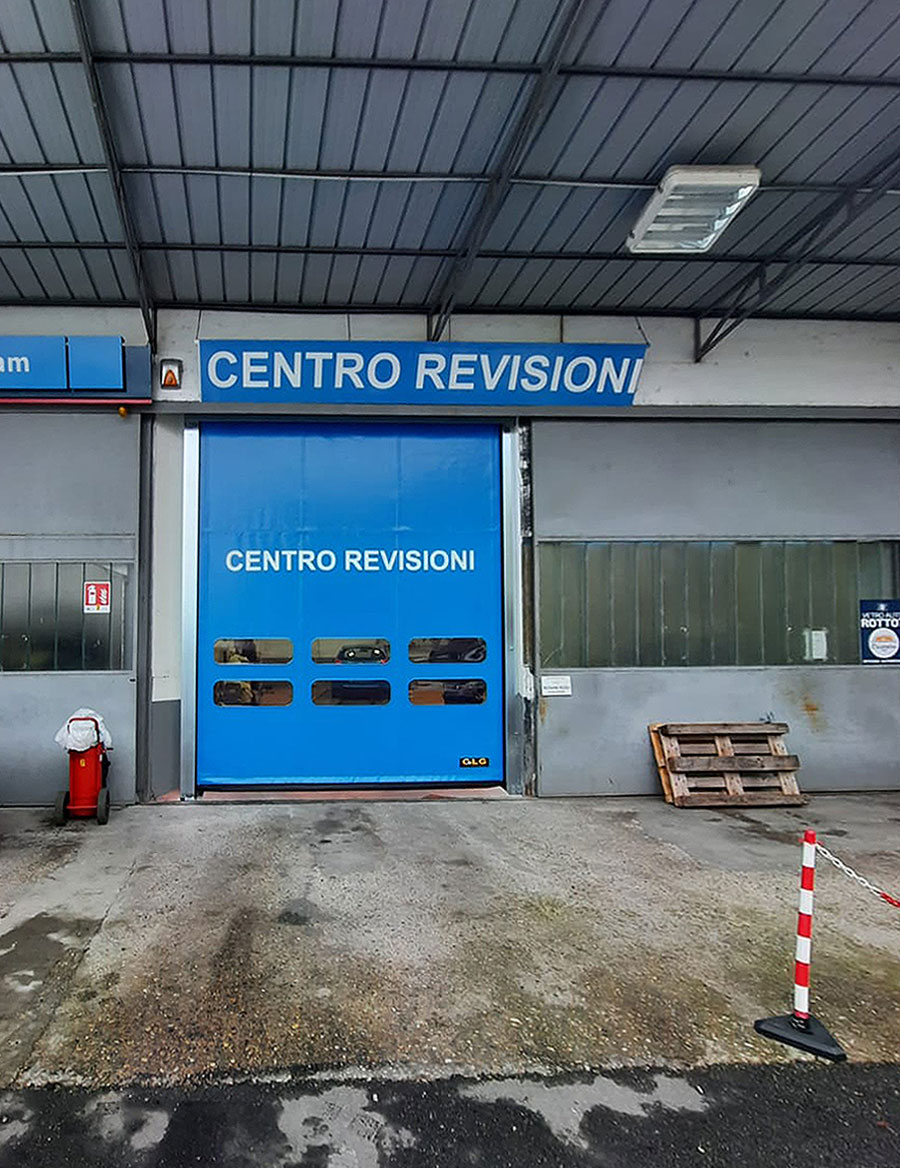 Porte rapide industrielle par excellence conçue pour compartimenter des environnements destinés à des usages divers et variés - ZipGO_7