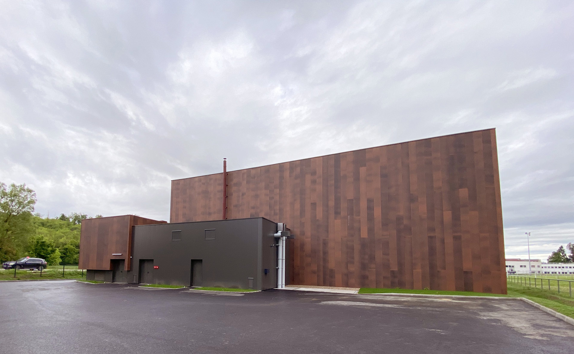 Conteneur chaufferie en béton - modulaire avec silo intégré ou adjacent_7