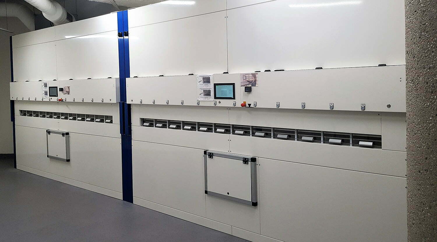 Distributeur automatique de tenues professionnelles pliées - SIZER - idéal pour les établissements avec peu d'espace, gestion intelligente et traçabilité RFID_7