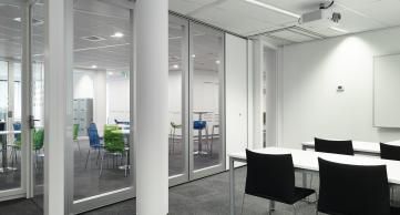 Visio 100 - cloisons mobiles en verre - Espero BV - épaisseur 107 mm - isolation acoustique de 42 à 50 dB_7