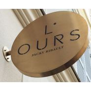 Enseigne en métal laqué avec couleur au choix Pantone ou RAL