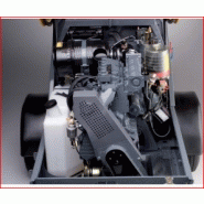 Transporteur de chape avec timon réglable et robuste