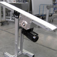 Petit convoyeur à bande GUF-P Mini - Transport et séparation de petites pièces - mk Technology Group_7