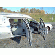 Voiture funéraire automatique Lincoln Town Car essence