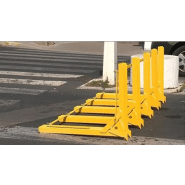 Barrière de sécurité contre camionnettes et voitures légères