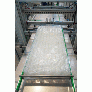 Ensacheuse semi-automatique pour flacons thermoplastiques jusqu'à 1200 mm de largeur et 1400 m de long_7