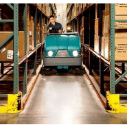 S20 Balayeuse TENNANT autoportée compacte de taille moyenne_7