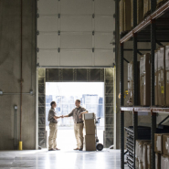 Portail sectionnel vertical GVL - approprié pour entrepôts logistiques avec hauteurs structurelles très élevées_7