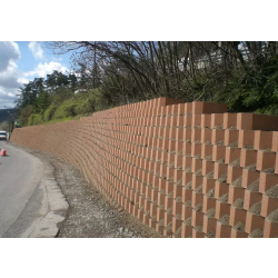Bloc béton creux avec alvéoles, végétalisable, idéal pour remplacer les murs traditionnels- BETOATLAS - Pomel Beton