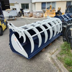 Godet multifonction avec grappin - Grand volume