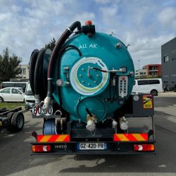 Combiné hydrocureur 12T - Débouchages grandes capacités et pompage de fosses - De 90L/min à 175 bars, à 37L/min à 400 bars - Cuve 7000L