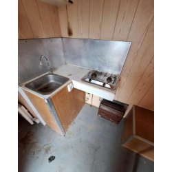 REMORQUE base vie cabane de chantier