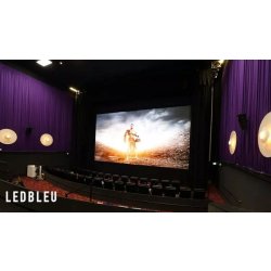 Grand écran intérieur LED pour universités  amphithéâtre écoles avec protection contre les chocs