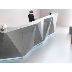 Banque d'accueil verre et lumière aux lignes épurées - ALPA