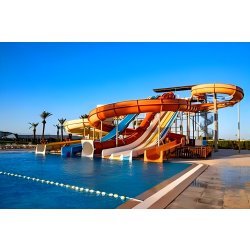Toboggan aquatique - Conception et fabrication - Jeux ludiques pour piscine