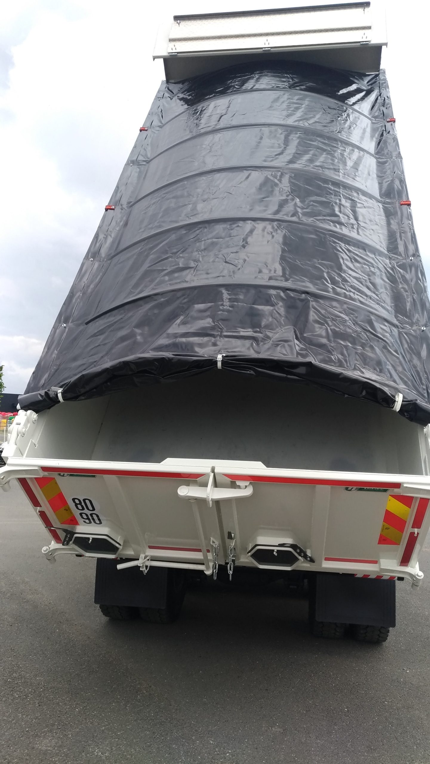 Bi-benne avec bâchage CRAMARO type Cabriole ou Tell One