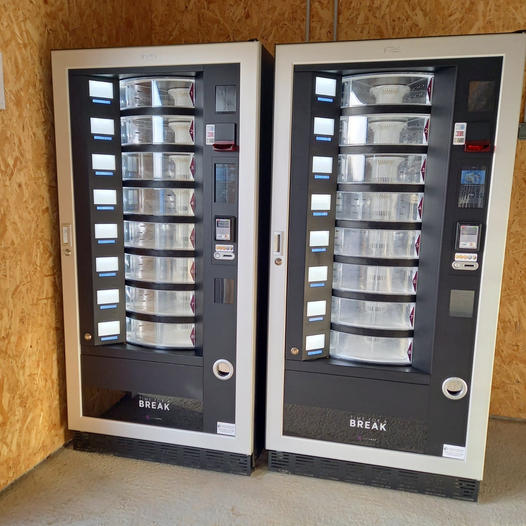 Distributeur  à plateaux tournants réfrigérés pour la vente de maximum de petits conditionnements sur un minimum d'espace - FAS  Easy 6000_8