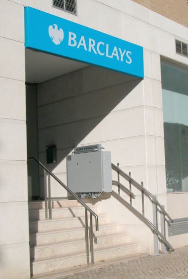 Plateforme monte escalier  courbe entièrement automatisée pour les escaliers tournants avec ou sans changement de pente_8