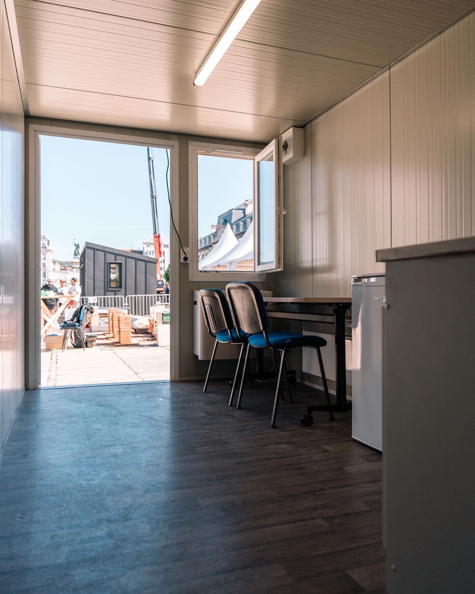 Bungalow container SPRINGBOX : Espace modulaire ultra-robuste en conteneur maritime recyclé | À vendre ou à louer_8