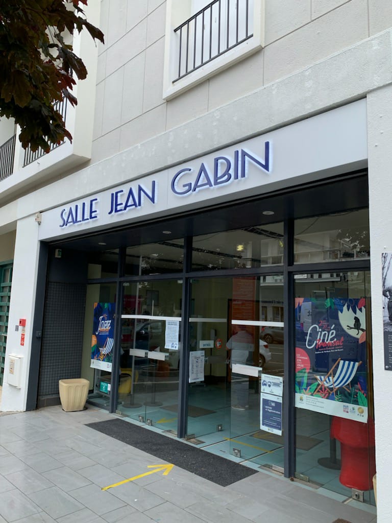 Enseigne lumineuse personnalisée pour une visibilité de jour comme de nuit - OUEST ENSEIGNES_8