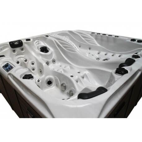 THE EUPHORIA Spa - 3 places - 230 x 250 x 91 cm - 104 jets de massage et Lit de Lévitation™_8