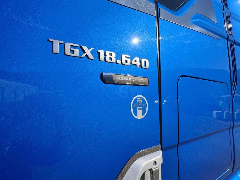 MAN TGX 18.640 avec hydraulique benne_8