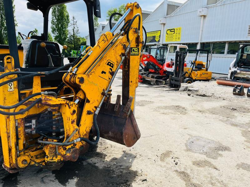 JCB mini tractopelle JCB 1cx (net de tva)_8