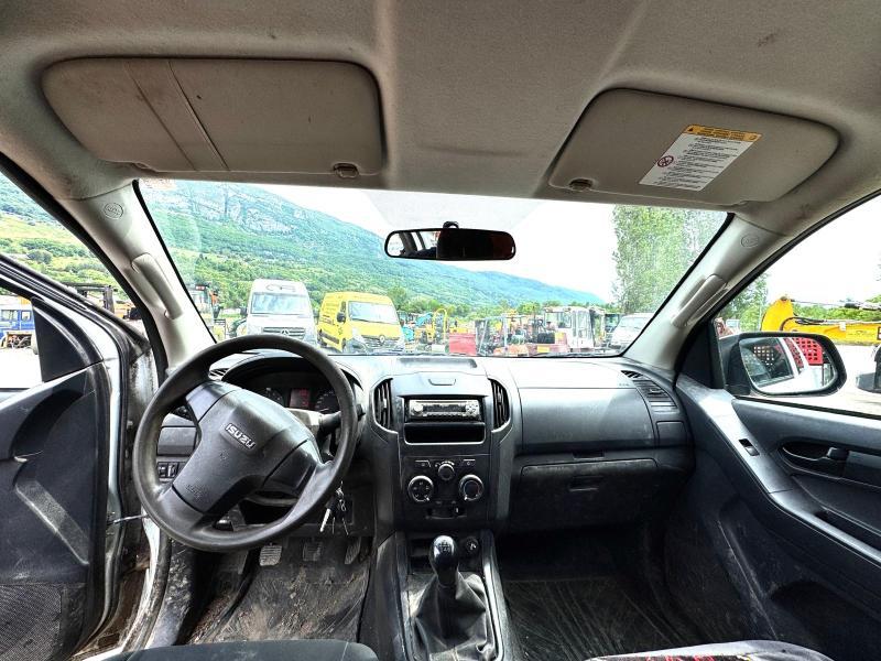 ISUZU d-max tfs86 pickup 4x4 avec benne electrique_8