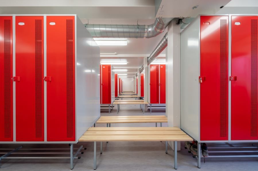 Cantine, réfectoire, vestiaire, sanitaires - Bâtiment modulaire ProContain - Conformes RE2020 avec confort thermique et acoustique_8