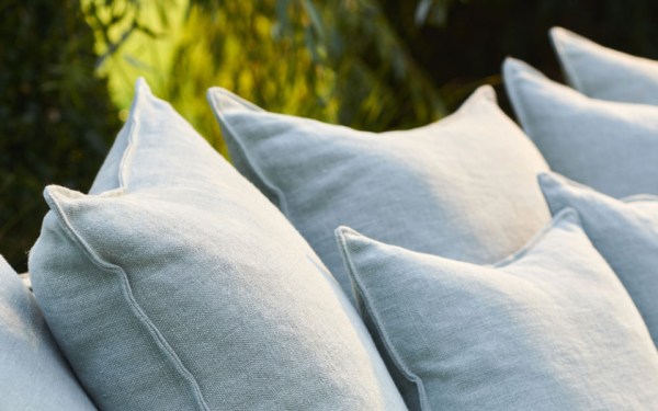 Canapé 3 places Cap Ferret 165 cm - Home Spirit - Lin, Plumes et Structure en Hêtre_8