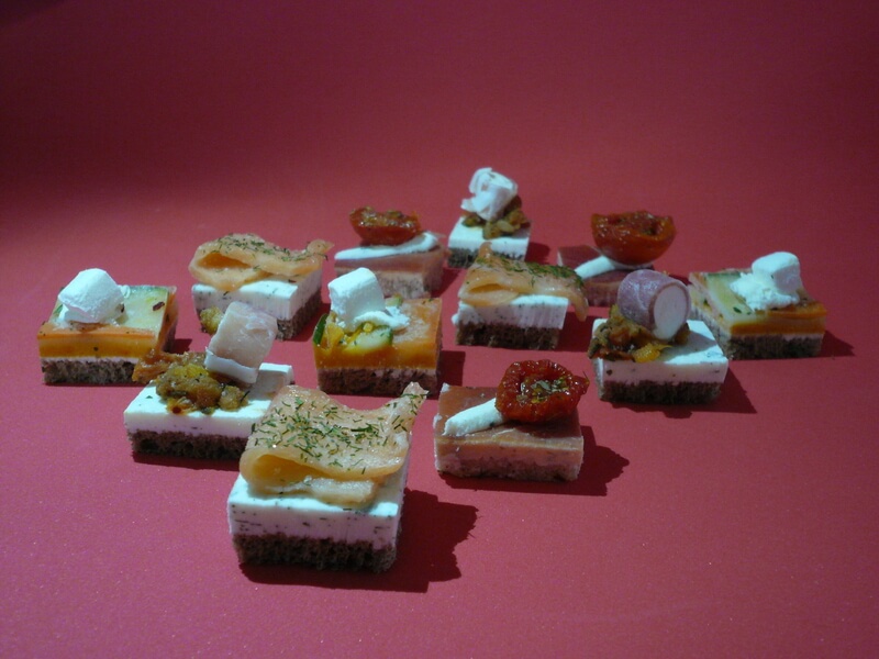 Machine de découpe à jet d'eau alimentaire - Formes diverses - Pâtisseries, fruits, légumes, poissons_8