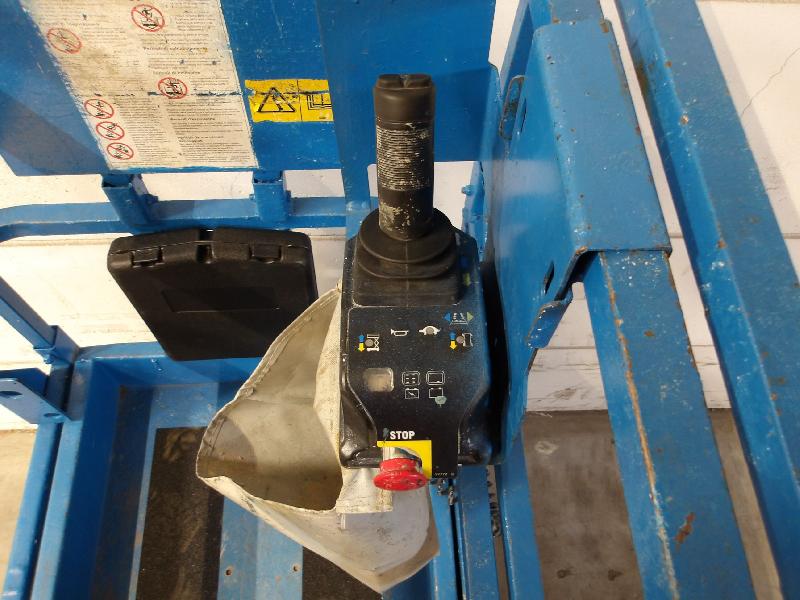 Nacelle ciseaux GENIE gs2032 occasion_8