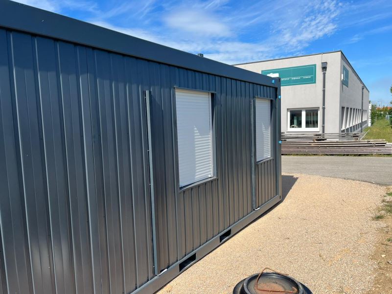 Bureau préfabriqué modulaire 10' - Europbox - entièrement isolé, dimensions personnalisées et livrables sous 2 semaines_8