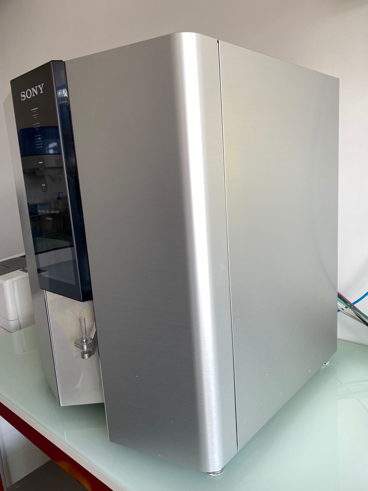 Sony SP6800 - Appareil de recherche scientifique reconditionné